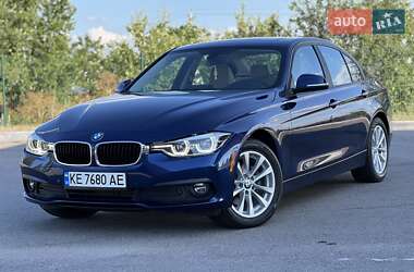 Седан BMW 3 Series 2018 в Дніпрі