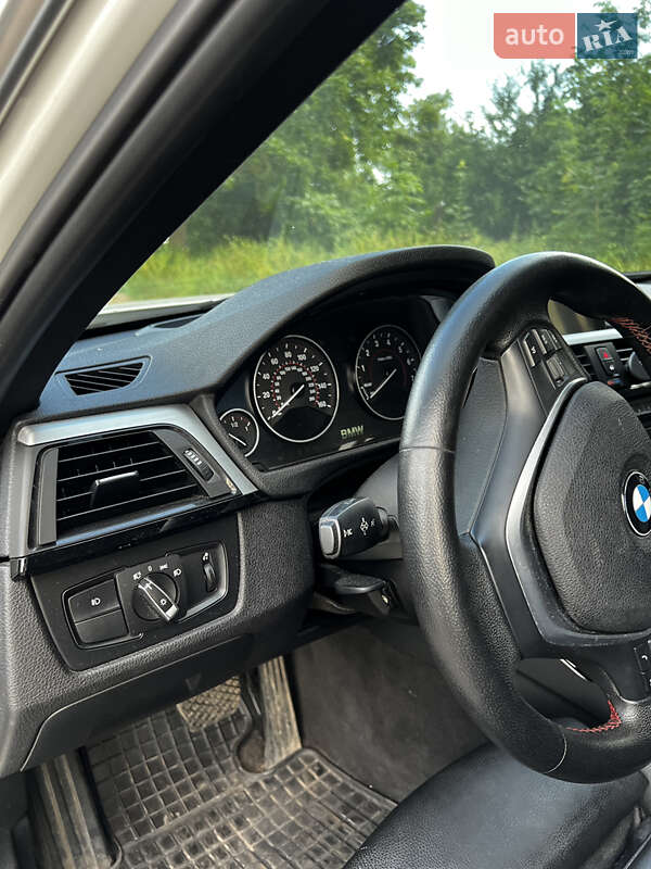 Седан BMW 3 Series 2013 в Житомире