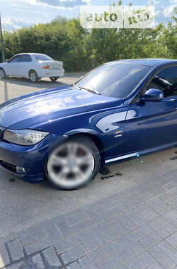 Седан BMW 3 Series 2010 в Харькове