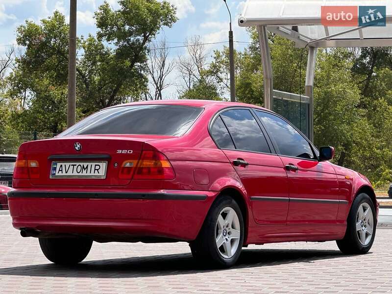 Седан BMW 3 Series 2005 в Запоріжжі