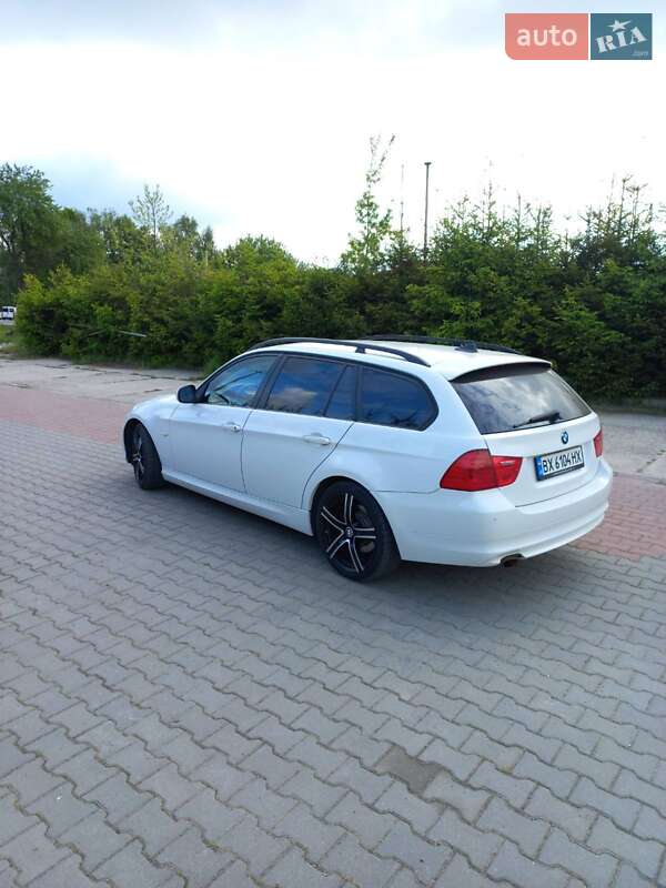 Универсал BMW 3 Series 2009 в Шепетовке