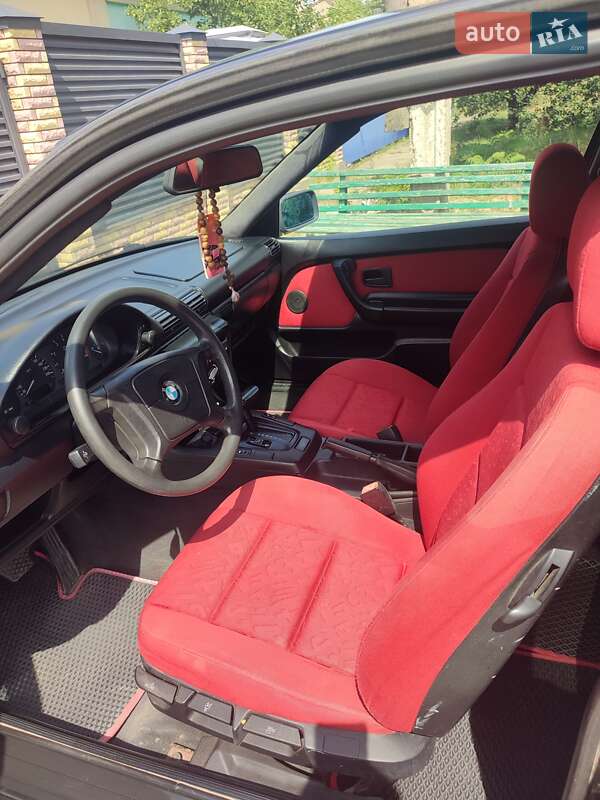 Седан BMW 3 Series 1994 в Панютине