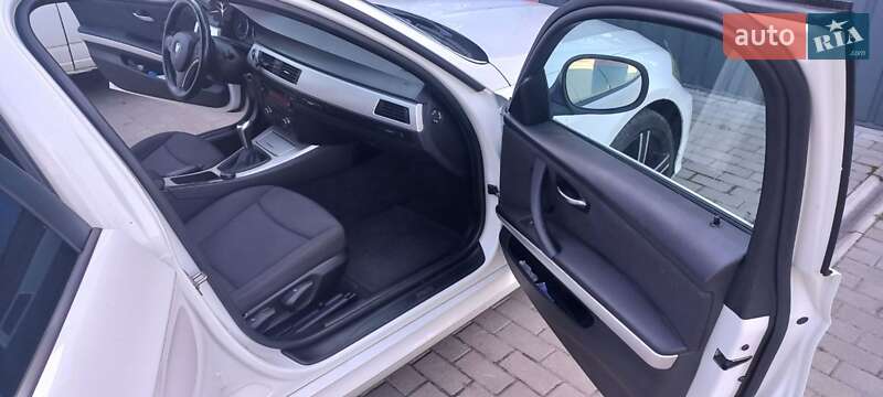 Универсал BMW 3 Series 2009 в Шепетовке