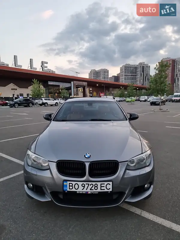 Купе BMW 3 Series 2012 в 