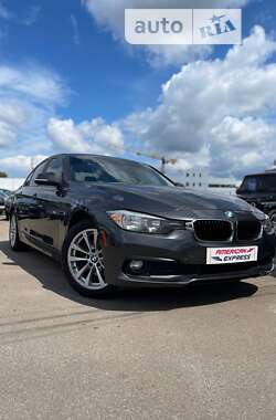 Седан BMW 3 Series 2016 в Киеве