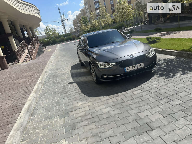 Седан BMW 3 Series 2016 в Киеве