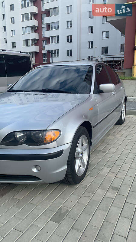 Седан BMW 3 Series 2002 в Львове