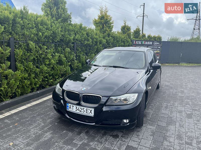 BMW 3 Series 2010