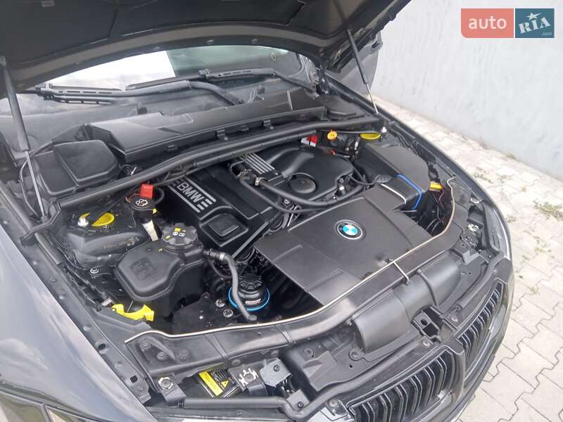 Седан BMW 3 Series 2005 в Івано-Франківську