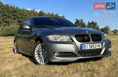 Седан BMW 3 Series 2010 в Полтаве