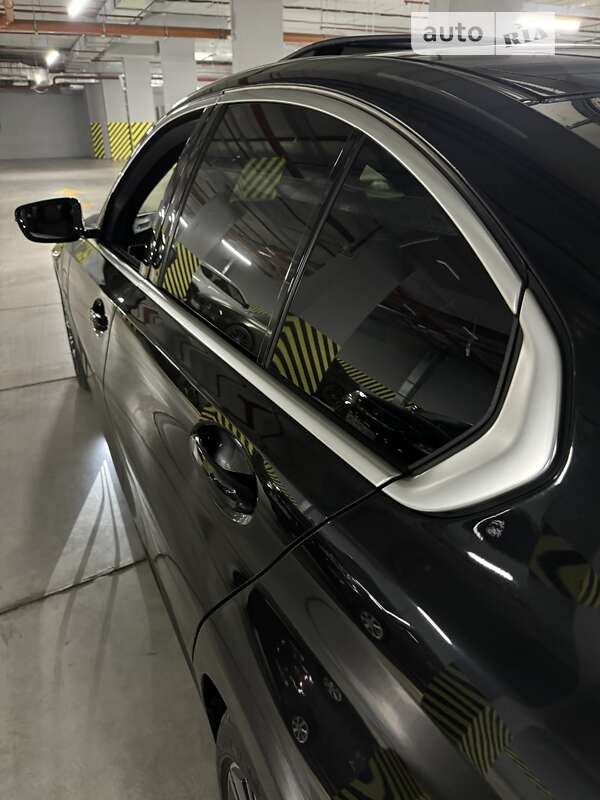 Седан BMW 3 Series 2022 в Одесі