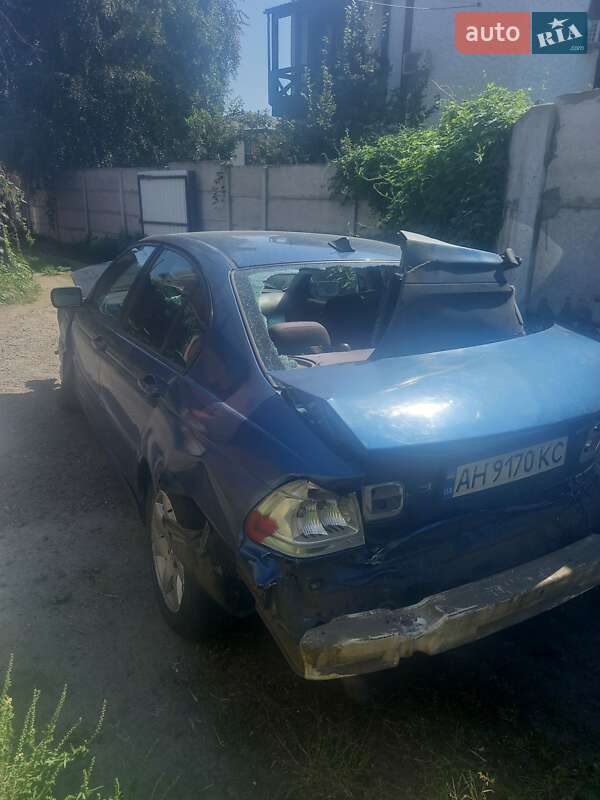 Седан BMW 3 Series 2001 в Києві