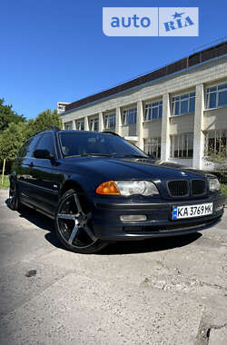 Универсал BMW 3 Series 2001 в Киеве