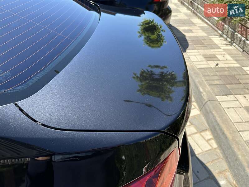 Седан BMW 3 Series 2012 в Одесі