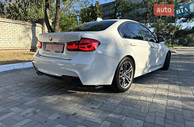 Седан BMW 3 Series 2016 в 