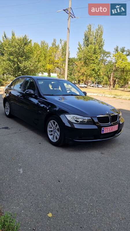 Седан BMW 3 Series 2007 в Миколаєві