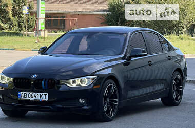 Седан BMW 3 Series 2012 в Гнивани