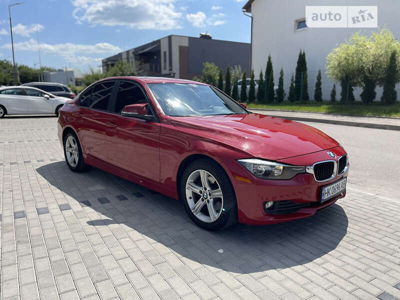 Седан BMW 3 Series 2014 в Рівному