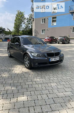 Седан BMW 3 Series 2005 в Коломые