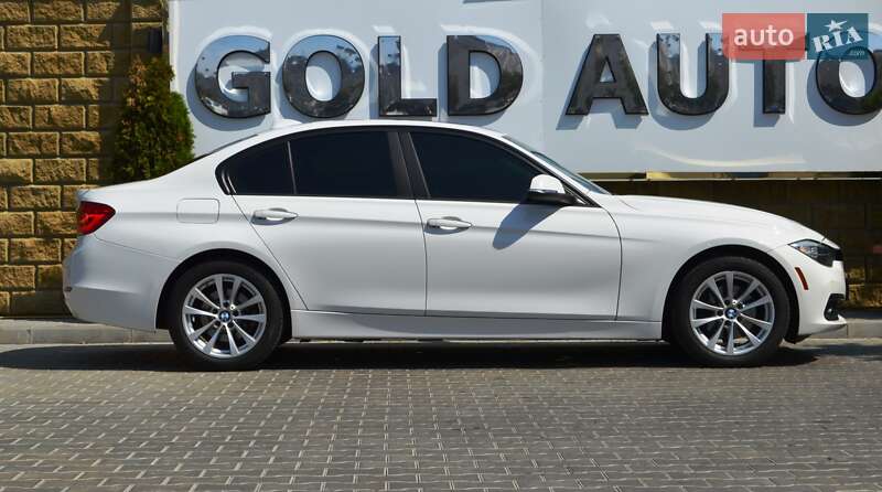 Седан BMW 3 Series 2016 в Одесі