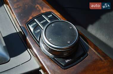 Седан BMW 3 Series 2016 в 