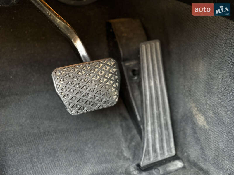 Седан BMW 3 Series 2009 в Житомире фото 27 Седан BMW 3 Series 2009 в Житомире