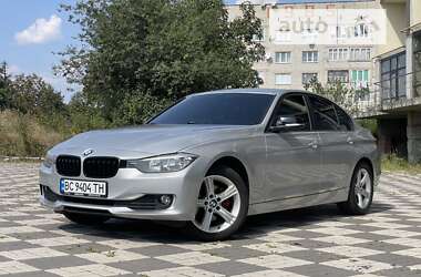 Седан BMW 3 Series 2015 в Львові