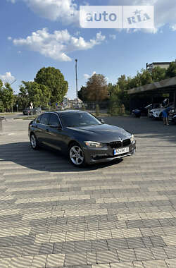 Седан BMW 3 Series 2012 в Ужгороде