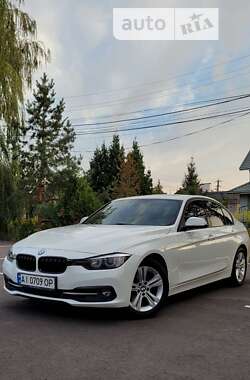 Седан BMW 3 Series 2015 в Киеве