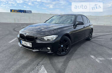 Седан BMW 3 Series 2013 в Львове