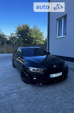 Седан BMW 3 Series 2013 в Бориславі