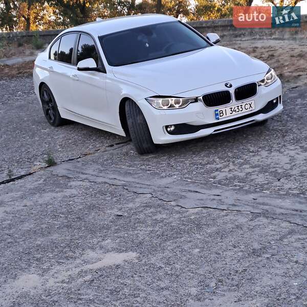 Седан BMW 3 Series 2013 в Светловодске