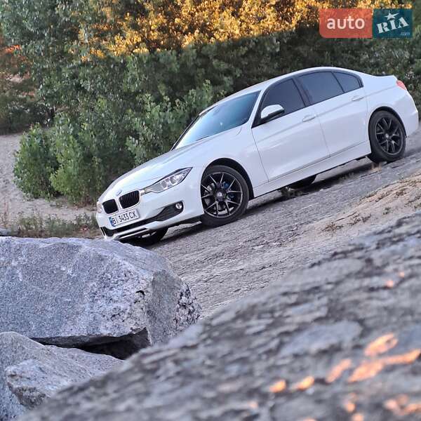 Седан BMW 3 Series 2013 в Светловодске