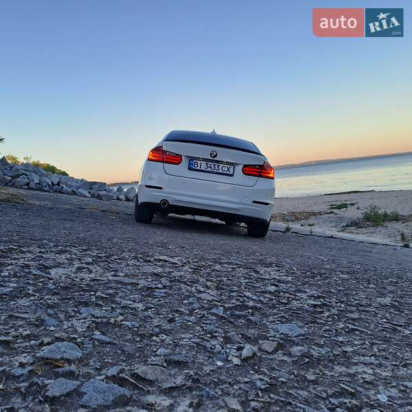 Седан BMW 3 Series 2013 в Светловодске
