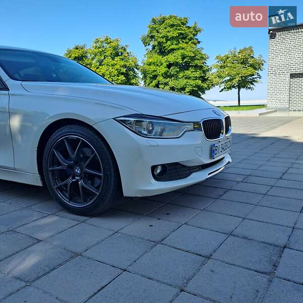 Седан BMW 3 Series 2013 в Светловодске