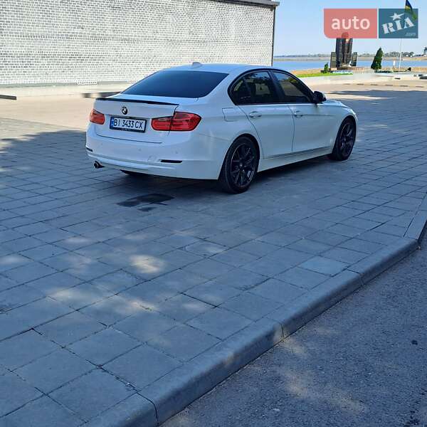 Седан BMW 3 Series 2013 в Светловодске
