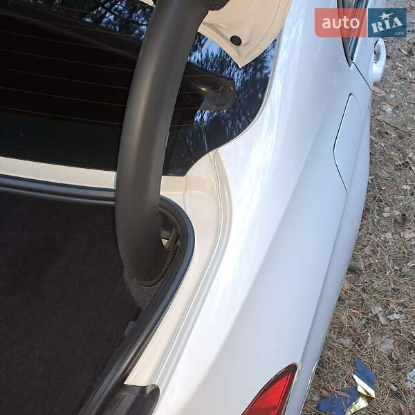 Седан BMW 3 Series 2013 в Светловодске