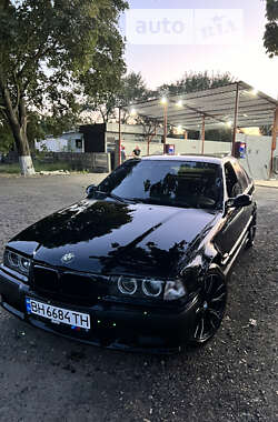 Седан BMW 3 Series 1995 в Одесі