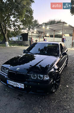 Седан BMW 3 Series 1995 в Одессе