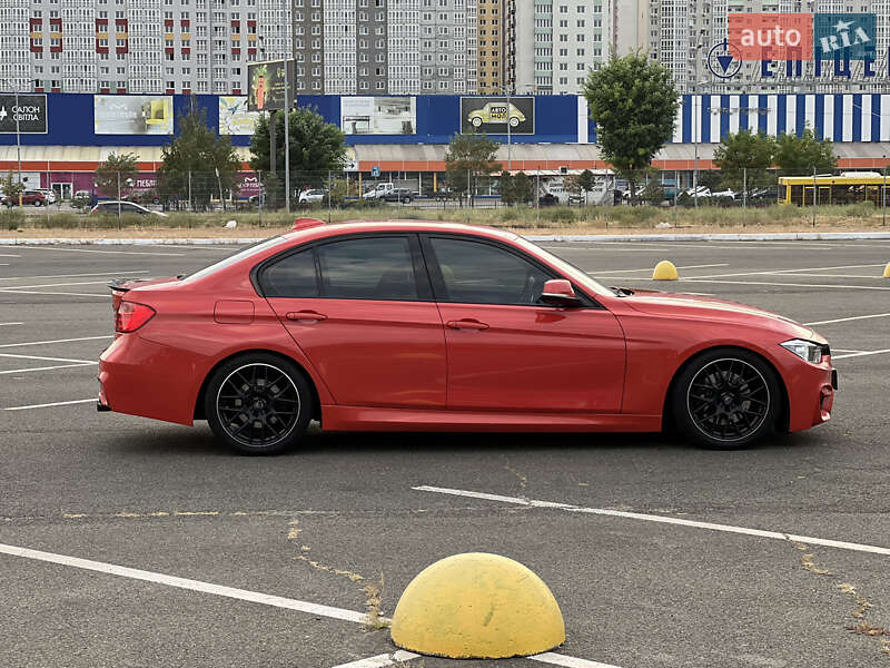 Седан BMW 3 Series 2013 в Киеве