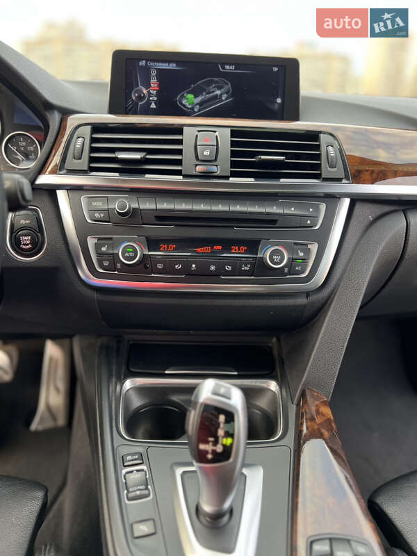 Седан BMW 3 Series 2013 в Киеве