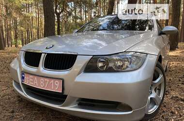 Седан BMW 3 Series 2005 в Мерефа