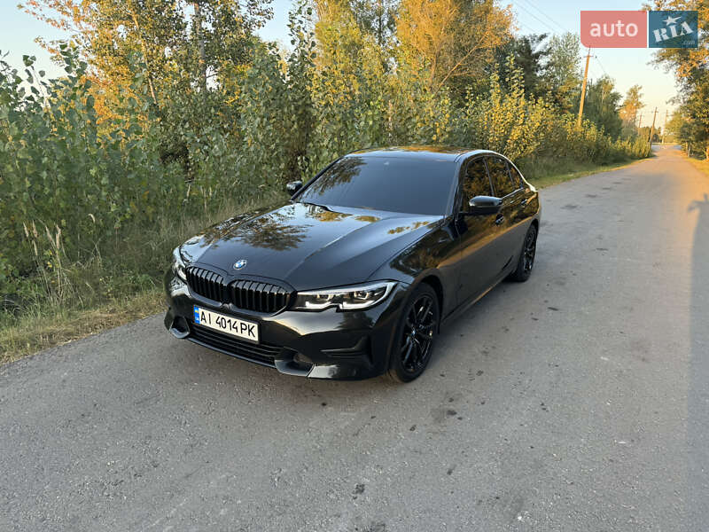 Седан BMW 3 Series 2019 в Києві