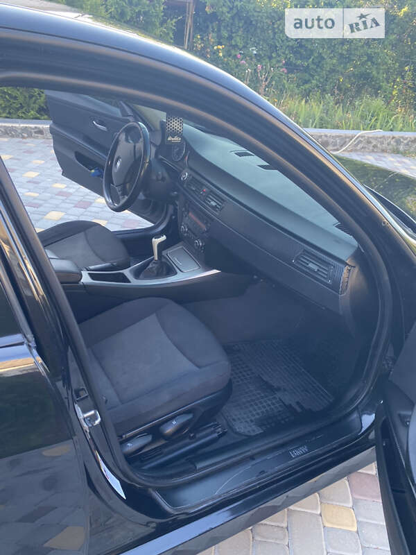 Седан BMW 3 Series 2007 в Бершади