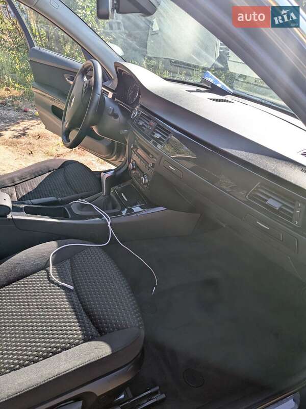 Універсал BMW 3 Series 2012 в Черкасах
