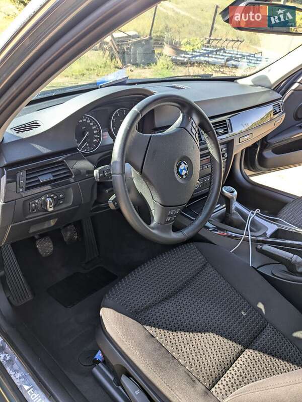 Універсал BMW 3 Series 2012 в Черкасах