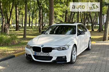 Седан BMW 3 Series 2016 в Киеве