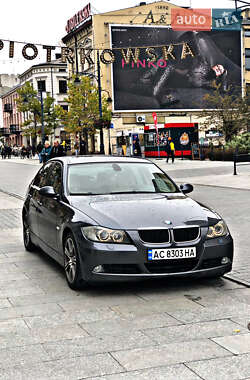 Седан BMW 3 Series 2005 в Ковеле