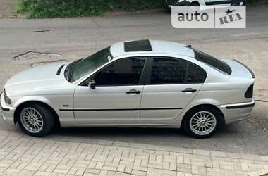 Седан BMW 3 Series 2000 в Ровно