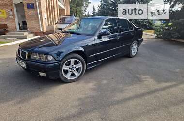 Седан BMW 3 Series 1993 в Броварах